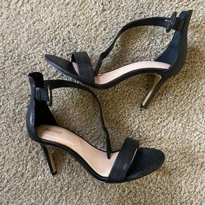 Aldo Black Textured Heels 6.5